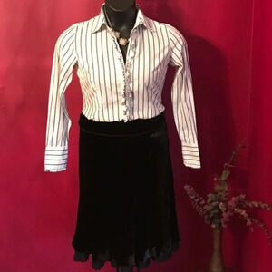 NAUTICA BLACK VELVET RUFFLE SKIRT SIZE 8